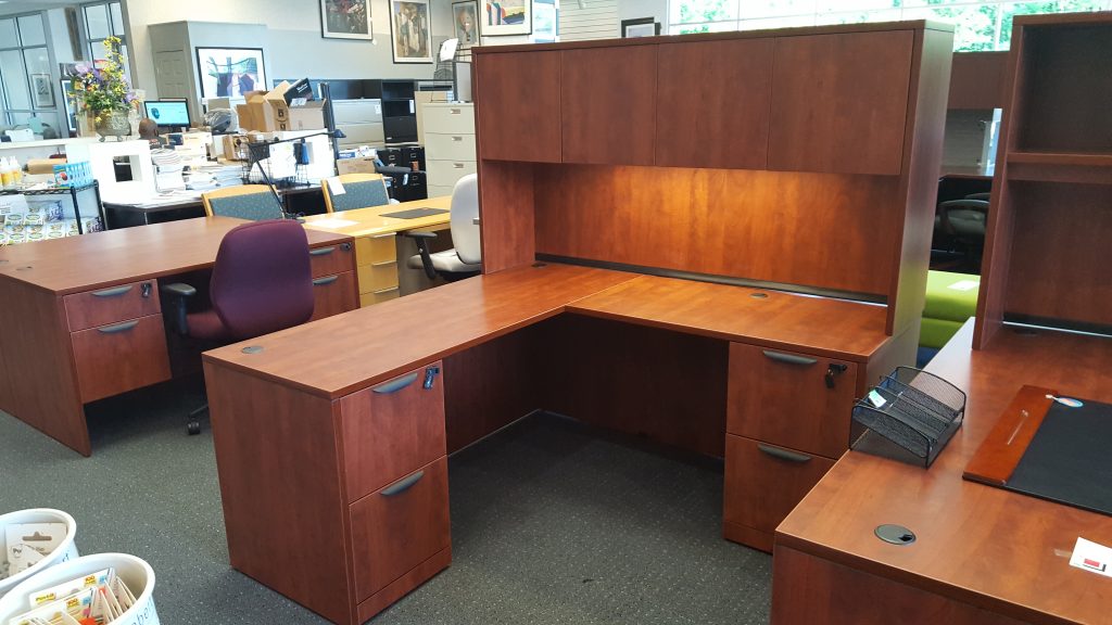 Office Source Right Return "L" Desk with Two File/File Pedestals